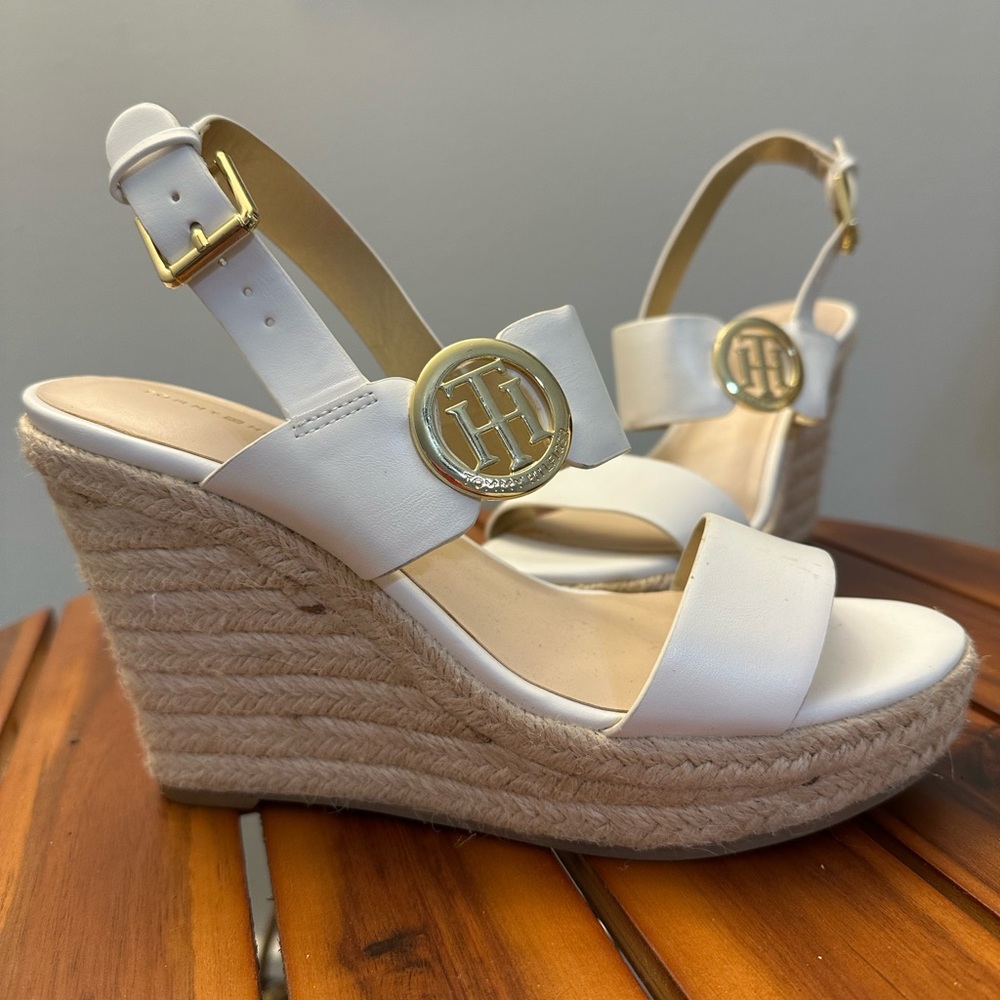 Tommy Hilfiger Women's White Wedge Sandals